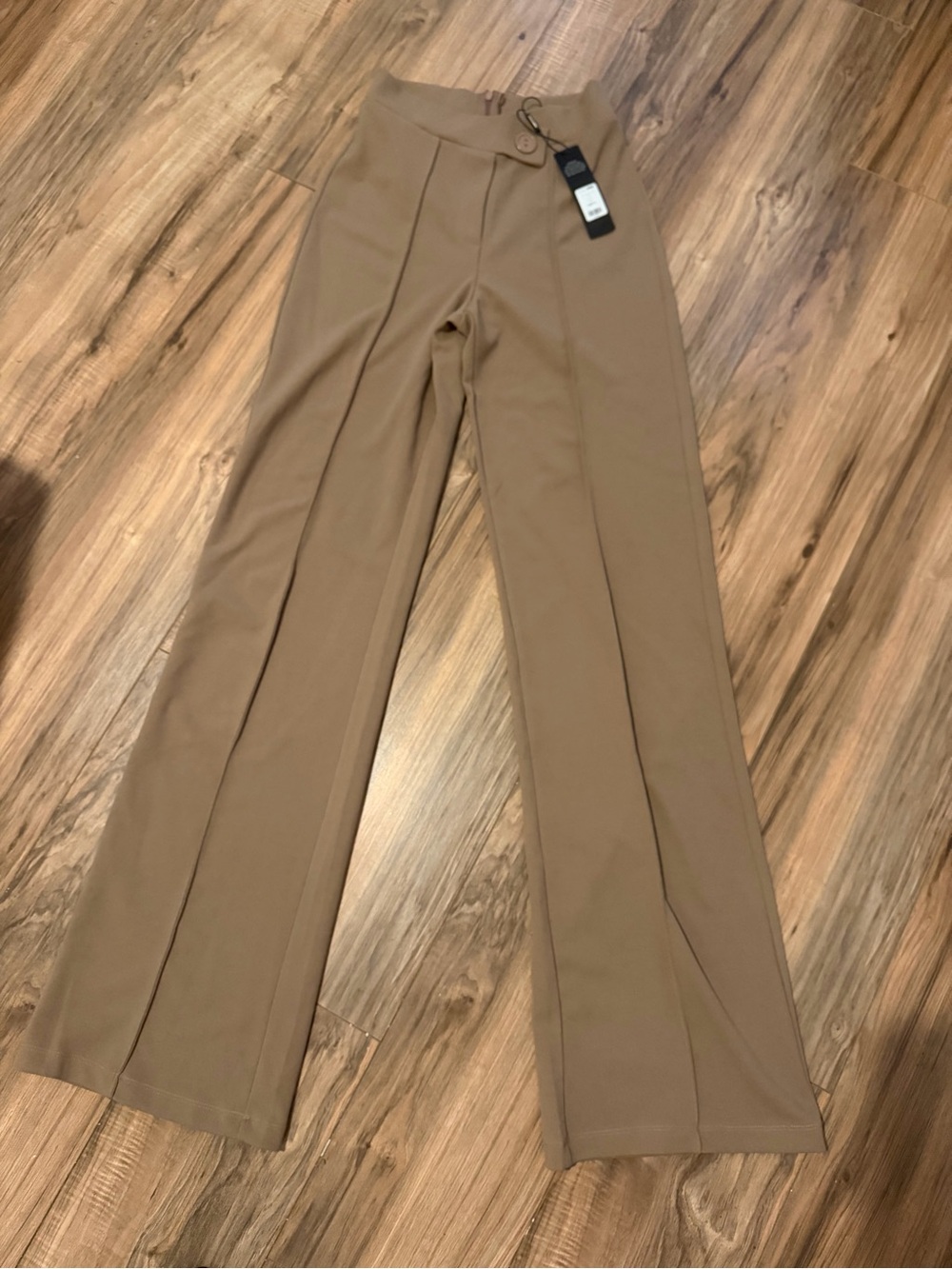 Fashion Nova Women's High-Waist Wide-Leg Pants in Tan